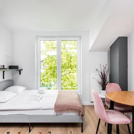 Smart Apartments - Old Town & Main Train Station - By Upstairs Cracovia Exterior foto
