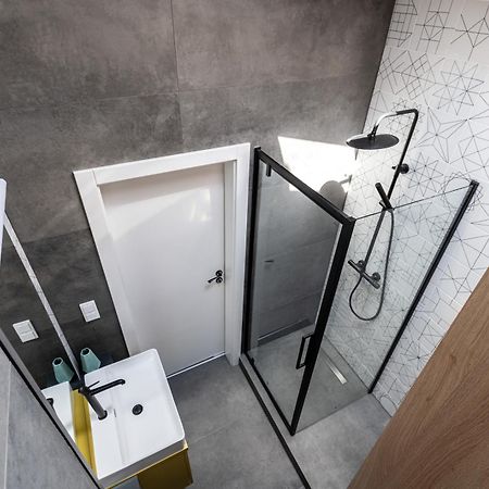 Smart Apartments - Old Town & Main Train Station - By Upstairs Cracovia Exterior foto